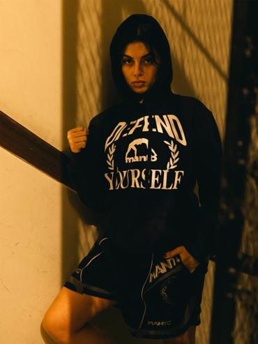 MANTO hoodie defend - black